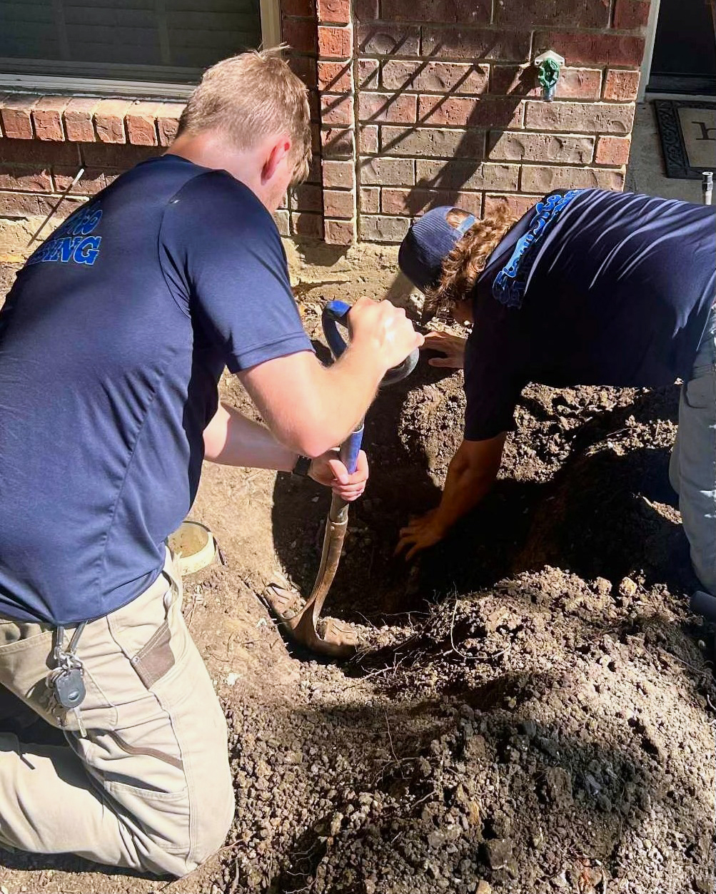 FlowMo Plumbing Jobsite Digging